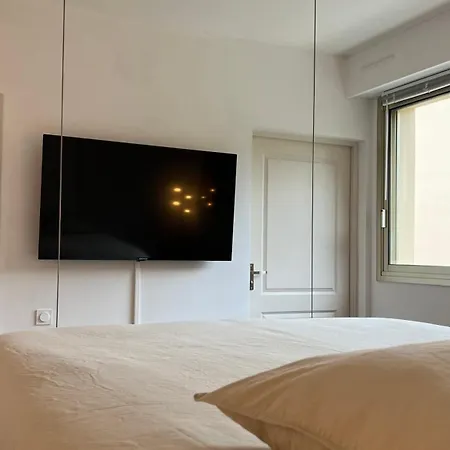 Beau Studio Au Coeur De * بوليو سور مير